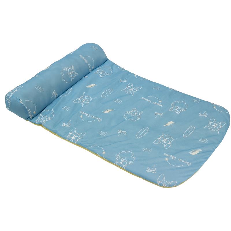 ［ドギーマンハヤシ］クールズ 枕付きマット サマーライド そよかぜブルー